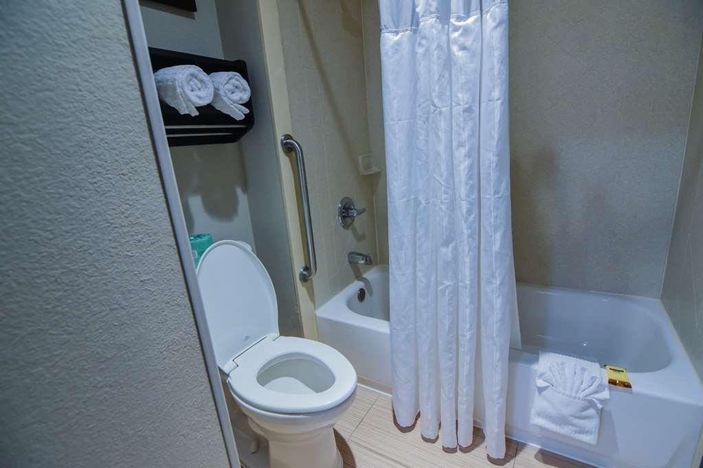 Best Western Plus Lafayette Hotel University Area Ngoại thất bức ảnh